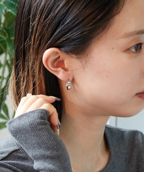 tunee(チュニー)の「【WARAIJOGO】EK320/リングフープピアス/両耳用(NEZ)(ピアス(両耳用)・メンズ・シルバー・FREE)」の6枚目の写真