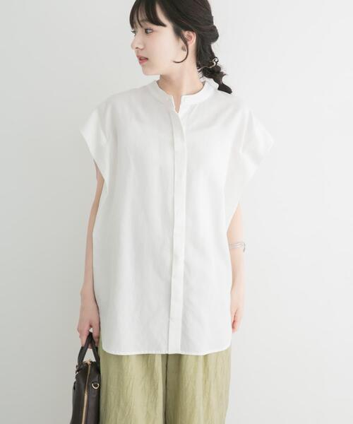 ITEMS URBANRESEARCH(アイテムズ アーバンリサーチ)の「リネン混タックフレンチスリーブシャツ(シャツ/ブラウス・レディース・ブラック/ホワイト/ライトブルー/カーキ・FREE)」の19枚目の写真