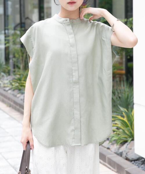 ITEMS URBANRESEARCH(アイテムズ アーバンリサーチ)の「リネン混タックフレンチスリーブシャツ(シャツ/ブラウス・レディース・ブラック/ホワイト/ライトブルー/カーキ・FREE)」の10枚目の写真
