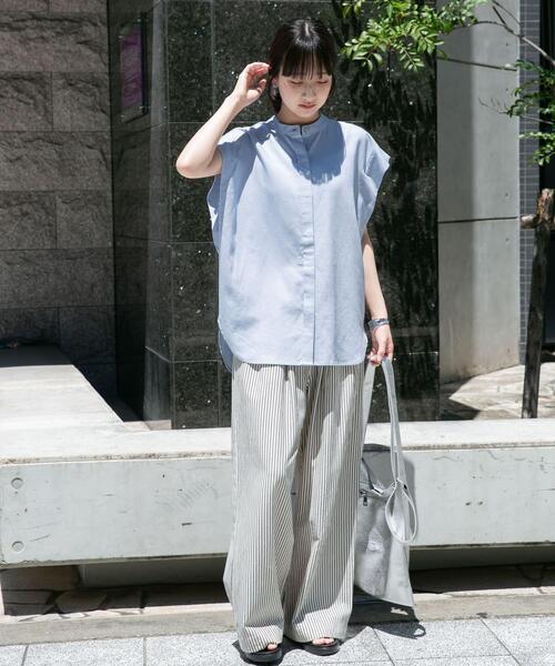 ITEMS URBANRESEARCH(アイテムズ アーバンリサーチ)の「リネン混タックフレンチスリーブシャツ(シャツ/ブラウス・レディース・ブラック/ホワイト/ライトブルー/カーキ・FREE)」の10枚目の写真
