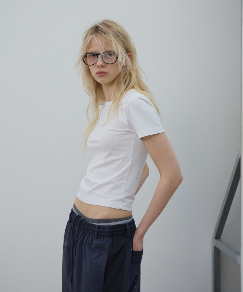 LCDC TM(エルシーディーシーティーエム)の「DOUBLE LAYER V-NECK TOP (WHITE)(Tシャツ/カットソー・レディース・その他・MEDIUM/SMALL)」の7枚目の写真