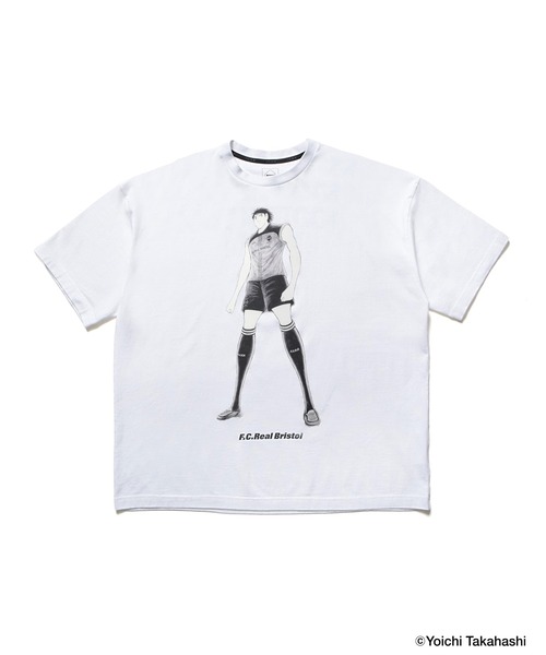 F.C.Real Bristol(エフシーレアルブリストル)の「KOJIRO HYUGA ON THE FRONT BAGGY TEE(Tシャツ/カットソー・メンズ・ホワイト/ブラック・SMALL/MEDIUM/LARGE/X-LARGE/XX-LARGE)」の1枚目の写真