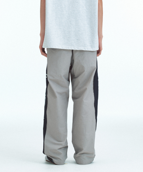 Rest&Recreation（レストアンドレクリエーション）の「NYLON TRACK PANTS - GREY（スウェットパンツ・メンズ・その他・ONE）」の6枚目の写真
