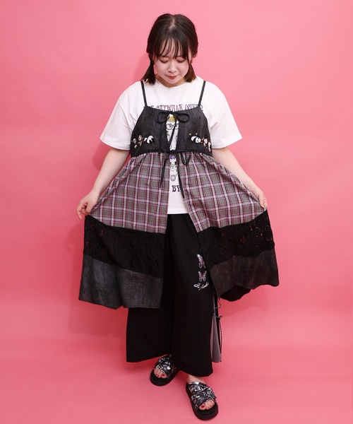ScoLar（スカラー）の「162617：ストライプorチェック パンダ刺繍キャミワンピース（ワンピース・レディース・ブラック/アイボリー・M）」の13枚目の写真