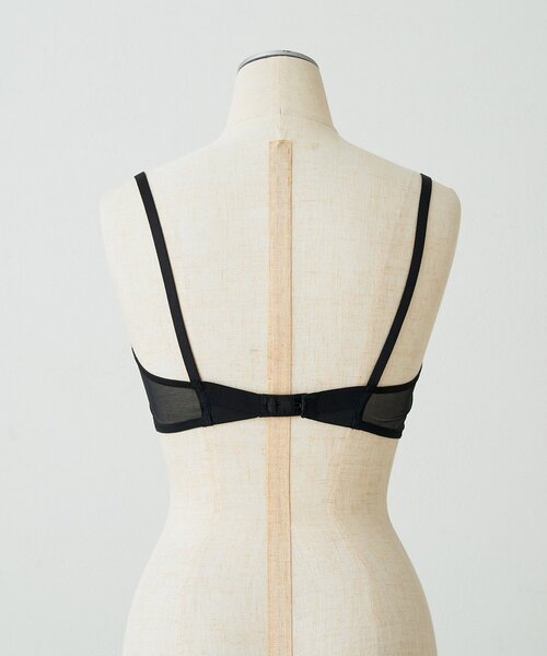 overneath(オーバーニース)の「【OVERNEATH】Bra065(キャミソール・レディース・ブラウン/ブラック・SMALL/MEDIUM)」の8枚目の写真