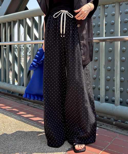 ISOOK（アイスー）の「【ISOOK / アイスー】ドットイージーパンツ / リラックスパンツ 柄パンツ 水玉 ZOZOTOWN限定（その他パンツ・レディース・ブラック・FREE）」の9枚目の写真
