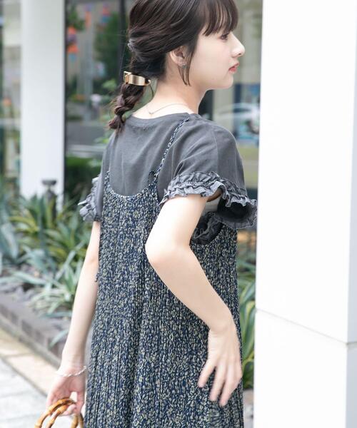 ITEMS URBANRESEARCH(アイテムズ アーバンリサーチ)の「ドッキングフリルTシャツ(Tシャツ/カットソー・レディース・スミクロ/レッド系その他/オフホワイト/ライトベージュ/オレンジ/オレンジ系その他・FREE)」の14枚目の写真