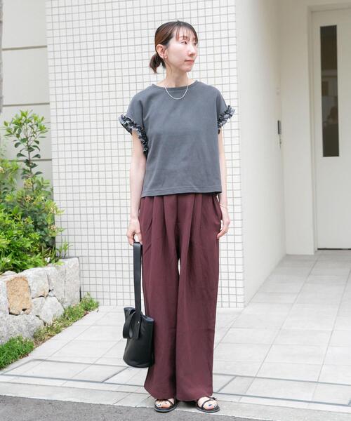 ITEMS URBANRESEARCH(アイテムズ アーバンリサーチ)の「ドッキングフリルTシャツ(Tシャツ/カットソー・レディース・スミクロ/レッド系その他/オフホワイト/ライトベージュ/オレンジ/オレンジ系その他・FREE)」の20枚目の写真