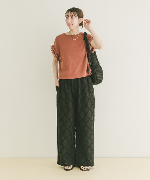 ITEMS URBANRESEARCH(アイテムズ アーバンリサーチ)の「ドッキングフリルTシャツ(Tシャツ/カットソー・レディース・スミクロ/レッド系その他/オフホワイト/ライトベージュ・FREE)」の21枚目の写真