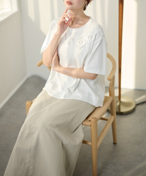 DAYRA(デイラ)の「DAYRA フラワー レース 半袖 カットソー トップス(Tシャツ/カットソー・レディース・ホワイト/ブラック・FREE)」の7枚目の写真