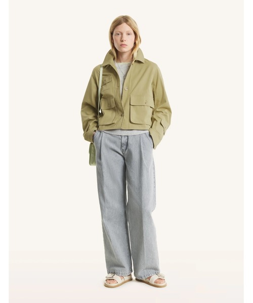 Maison Kitsune(メゾンキツネ)の「MINI BARN JACKET(テーラードジャケット・レディース・キナリ・S/XS)」の4枚目の写真