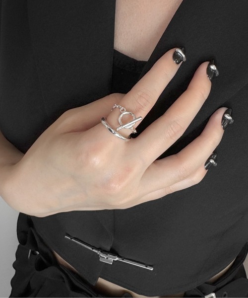 LVEU.(ラブユ.)の「【LVEU.】チェーンシルバーリング / リング 指輪 アクセサリー レイヤード 二連 チェーン シルバー ZOZOTOWN限定(リング・レディース・シルバー・FREE)」の11枚目の写真