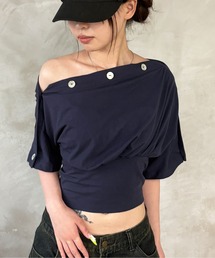 ボタンドレープトップス