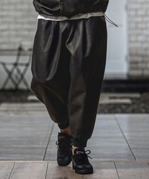 CAMBIO（カンビオ）の「mp15151- Vintage Finish Faux Leather Tuck Baloon Pants タックバルーンパンツ(MIU-262-012)（その他パンツ）」