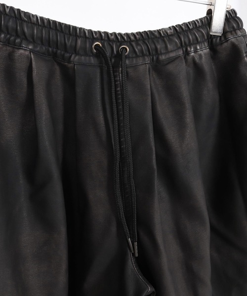 CAMBIO(カンビオ)の「mp15151- Vintage Finish Faux Leather Tuck Baloon Pants タックバルーンパンツ(MIU-262-012)(その他パンツ・メンズ・ブラウン/ブラック・M/S/L)」の22枚目の写真