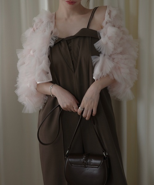 WILLFULLY(ウィルフリー)の「motif tulle sheer bolero tops(カーディガン/ボレロ・レディース・ピンク/ナチュラル/ブラック・FREE)」の3枚目の写真