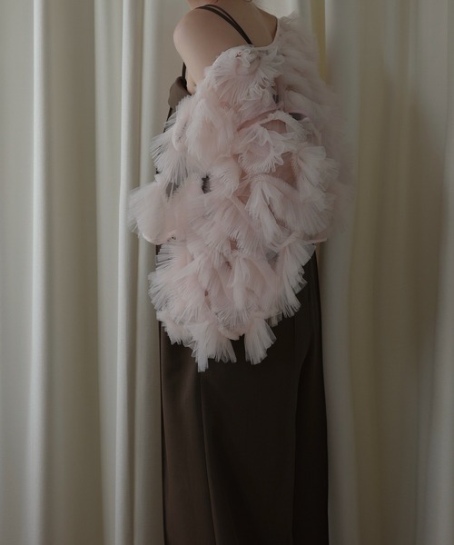 WILLFULLY(ウィルフリー)の「motif tulle sheer bolero tops(カーディガン/ボレロ・レディース・ピンク/ナチュラル/ブラック・FREE)」の14枚目の写真
