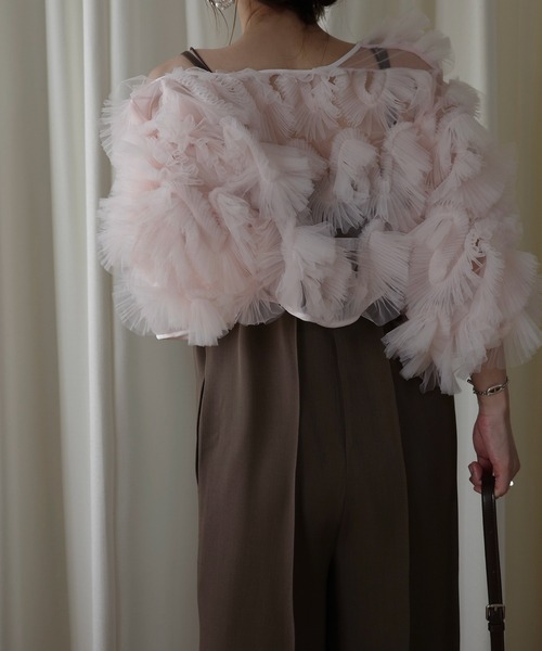 WILLFULLY(ウィルフリー)の「motif tulle sheer bolero tops(カーディガン/ボレロ・レディース・ピンク/ナチュラル/ブラック・FREE)」の5枚目の写真
