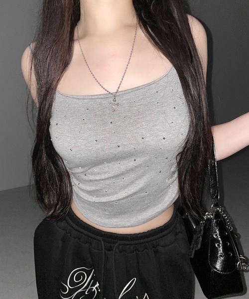 me+em select(ミームセレクト)の「【 3color 】ラインストーンスクエアネックスリムキャミソール / Rhinestone square neck slim camisole(キャミソール・レディース・グレー/ブラック/ホワイト・FREE)」の11枚目の写真