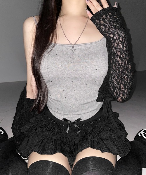 me+em select(ミームセレクト)の「【 3color 】ラインストーンスクエアネックスリムキャミソール / Rhinestone square neck slim camisole(キャミソール・レディース・グレー/ブラック/ホワイト・FREE)」の20枚目の写真