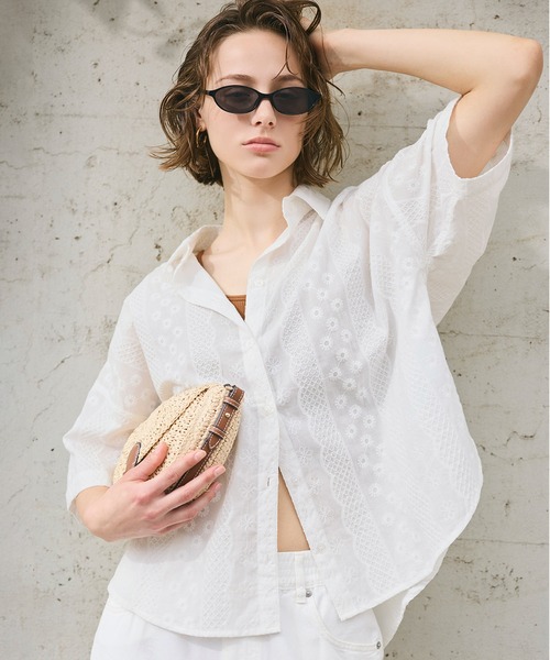 coca(coca)(コカ)の「コットンレースビッグサイズ半袖シャツ(シャツ/ブラウス・レディース・ホワイト・S/M/L)」の1枚目の写真