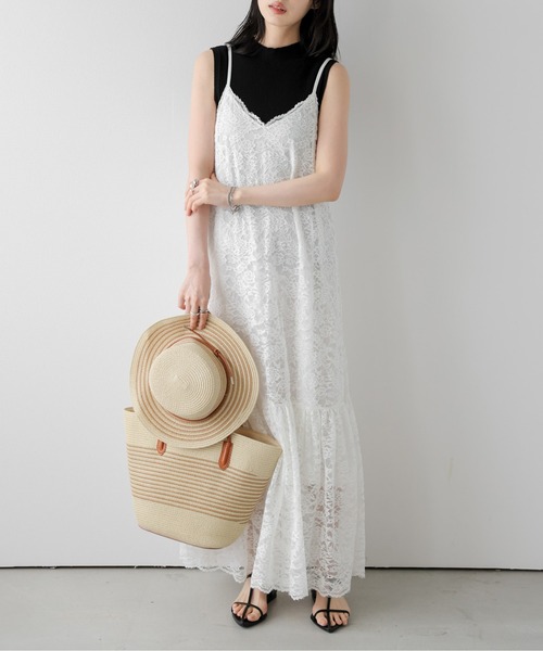 AMELY(エミリー)の「総レースキャミソールワンピース(ワンピース・レディース・ホワイト/ブラック・フリー)」の3枚目の写真