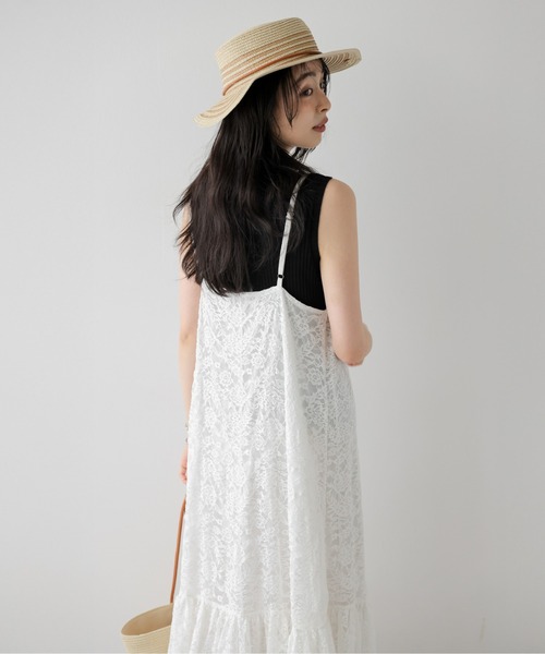 AMELY(エミリー)の「総レースキャミソールワンピース(ワンピース・レディース・ホワイト/ブラック・フリー)」の7枚目の写真
