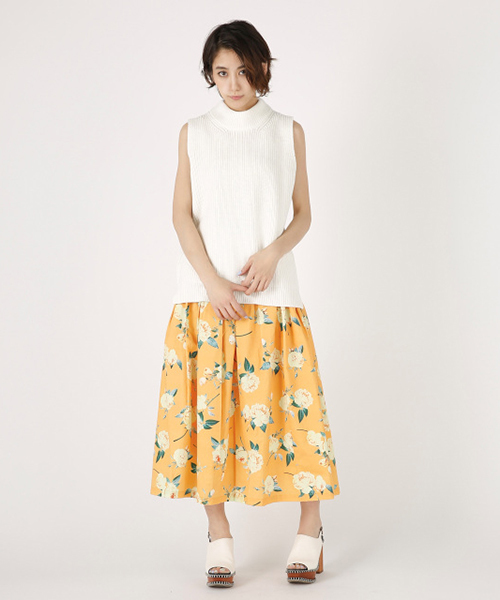 MOUSSY(マウジー)の「FLOWER MIMOLLET SK/F(スカート・レディース・イエロー系その他/ダークネイビー・0/1/2)」の1枚目の写真