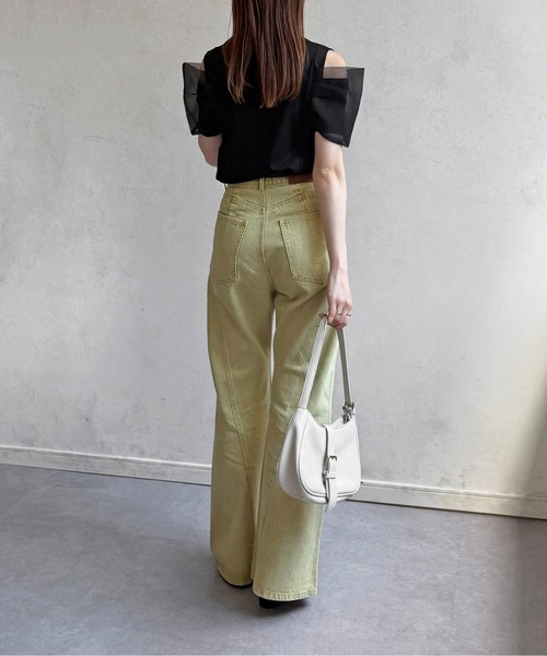 Thevon(ゼボン)の「カラーデニムフレアパンツ(デニムパンツ・レディース・イエロー/ブラウン/オフホワイト・M/S/PS)」の20枚目の写真