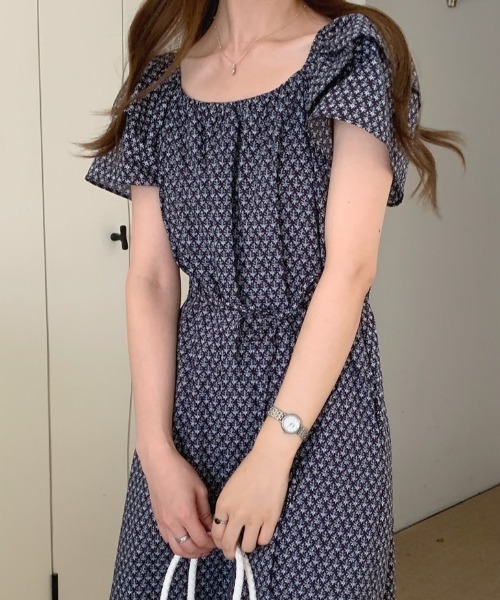 FACTOTUM(ファクトタム)の「花柄リボンワンピース(ワンピース・レディース・ネイビー/ベージュ・FREE)」の12枚目の写真