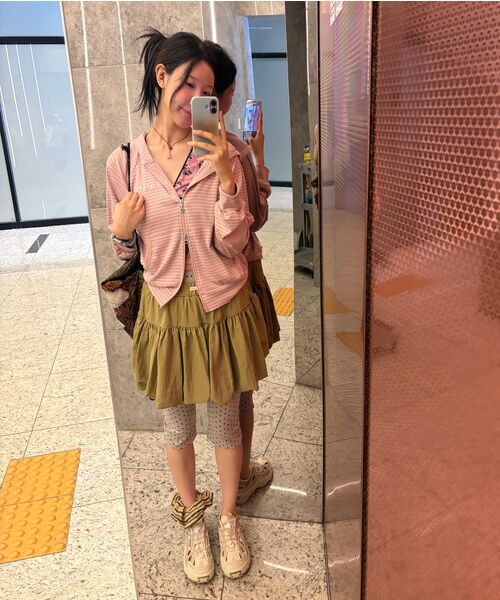 MORVE13（モルブ13）の「ソフィーパンプキンスカートショーツ（その他パンツ・レディース・アイボリー/ブラック/オリーブ/スカイブルー・SMALL/MEDIUM）」の14枚目の写真