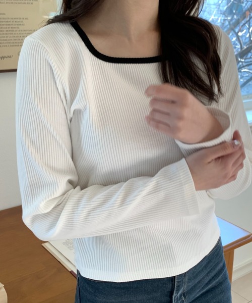 mineng(マイング)の「【配色/スクエアネック】エリースクエアバイカラーTシャツ(Tシャツ/カットソー・レディース・グレイッシュブルー/アイボリー・FREE)」の19枚目の写真