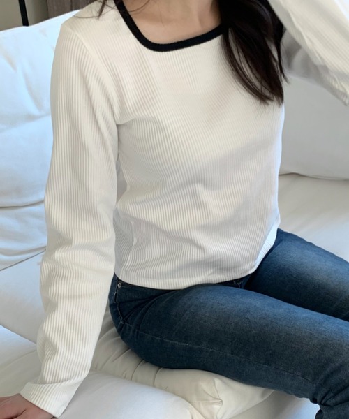 mineng(マイング)の「【配色/スクエアネック】エリースクエアバイカラーTシャツ(Tシャツ/カットソー・レディース・グレイッシュブルー/アイボリー・FREE)」の7枚目の写真