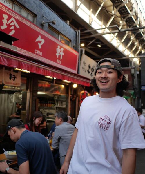 BEAVER(ビーバー)の「珍々軒×BEAVER BEAVER別注 珍々軒コラボTシャツ(Tシャツ/カットソー・メンズ・モスグリーン/ブラック/ホワイト・XL/L/M)」の20枚目の写真