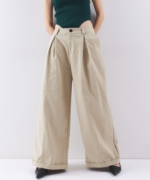 HANNE(アン)の「ローライズタックワイドパンツ(その他パンツ・レディース・ホワイト/ベージュ/ブラック・S/M)」の3枚目の写真