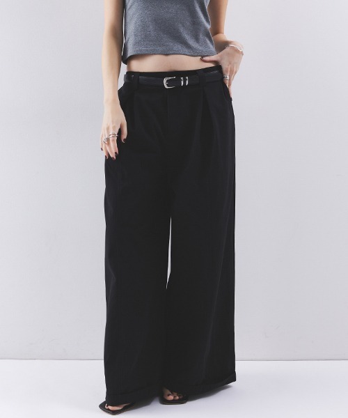HANNE(アン)の「ローライズタックワイドパンツ(その他パンツ・レディース・ホワイト/ベージュ/ブラック・S/M)」の2枚目の写真
