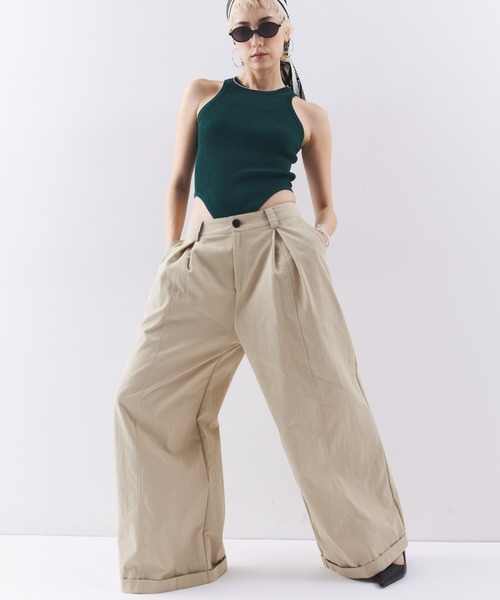 HANNE(アン)の「ローライズタックワイドパンツ(その他パンツ・レディース・ホワイト/ベージュ/ブラック・S/M)」の8枚目の写真