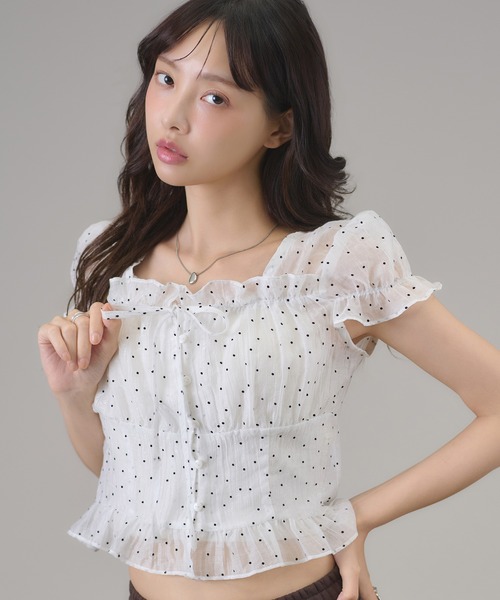 apres jour mignon(アプレジュールミニョン)の「ドットスクエアパフブラウス(シャツ/ブラウス・レディース・オフホワイト/ブラック/ブラウン系その他・LARGE/フリー)」の21枚目の写真