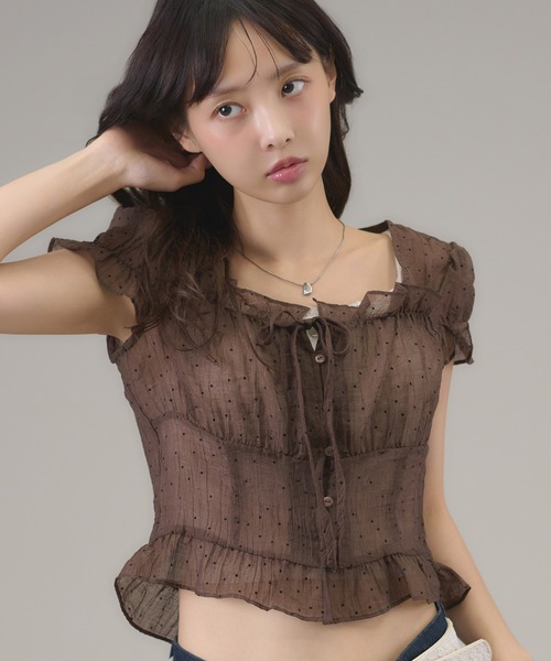 apres jour mignon(アプレジュールミニョン)の「ドットスクエアパフブラウス(シャツ/ブラウス・レディース・オフホワイト/ブラック/ブラウン系その他・LARGE/フリー)」の17枚目の写真