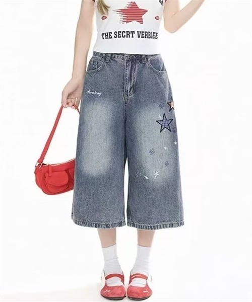 Dream garden(ドリームガーデン)の「星花刺しゅう7分丈デニムパンツ(デニムパンツ・レディース・ブルー・L/M/XL)」の14枚目の写真