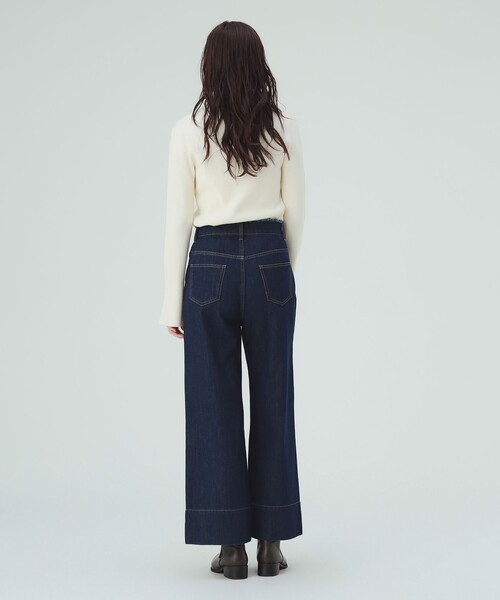 BEAMS HEART(ビームスハート)の「センタープレス ワイド デニム パンツ(デニムパンツ・レディース・インディゴブルー/ブラック/ライトブルー・SMALL/MEDIUM)」の14枚目の写真