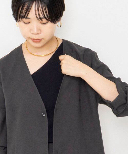 Rie Miller(リエミラー)の「《セットアップ対応/撥水》ウォッシャブルジャケット風ブラウス(ノーカラージャケット・レディース・キャメル/チャコールグレー・38)」の16枚目の写真