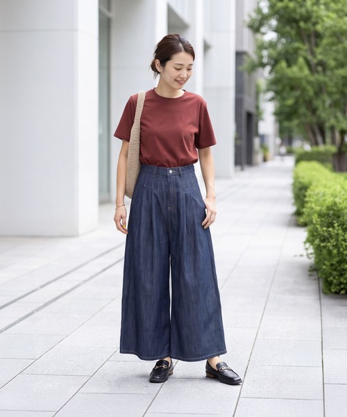STYLE DELI(スタイルデリ)の「【内ゴム入り】薄手で柔らかデニムガウチョパンツ(デニムパンツ・レディース・ネイビー・S/M/L)」の2枚目の写真