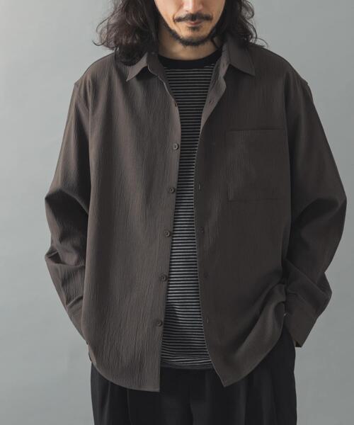 ITEMS URBANRESEARCH(アイテムズ アーバンリサーチ)の「ヨウリュウレギュラーカラー長袖シャツ(シャツ/ブラウス・メンズ・ダークグレー/オリーブ/ブラック/ネイビー・MEDIUM/LARGE)」の3枚目の写真