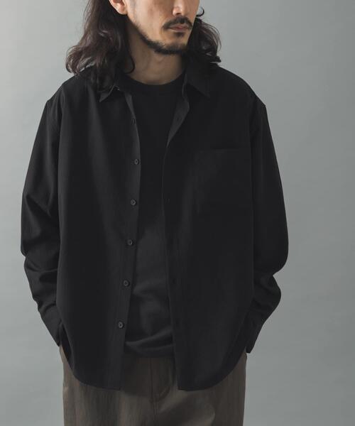 ITEMS URBANRESEARCH(アイテムズ アーバンリサーチ)の「ヨウリュウレギュラーカラー長袖シャツ(シャツ/ブラウス・メンズ・ダークグレー/オリーブ/ブラック/ネイビー・MEDIUM/LARGE)」の10枚目の写真