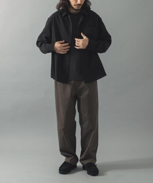 ITEMS URBANRESEARCH(アイテムズ アーバンリサーチ)の「ヨウリュウレギュラーカラー長袖シャツ(シャツ/ブラウス・メンズ・ダークグレー/オリーブ/ブラック/ネイビー・MEDIUM/LARGE)」の12枚目の写真
