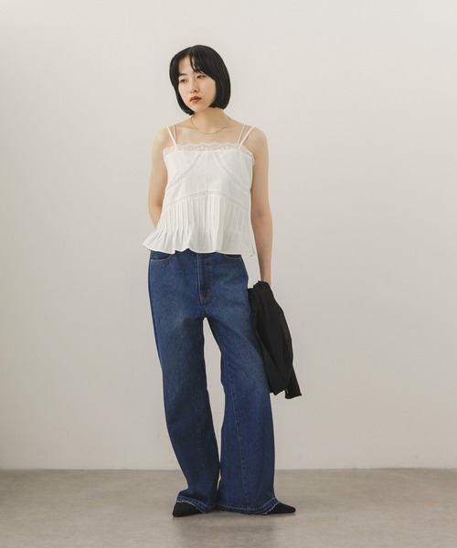 KBF(ケイビーエフ)の「バギーフレアデニム(デニムパンツ・レディース・ブルー/ブラック・34/36/38)」の8枚目の写真