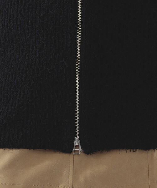 Ray BEAMS(レイビームス)の「ジップ ポロニット ミニ ワンピース(ワンピース・レディース・ブラック/オフホワイト・ONE SIZE)」の4枚目の写真