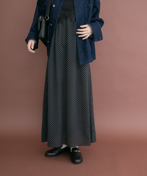 ITEMS URBANRESEARCH(アイテムズ アーバンリサーチ)の「アソートプリントキャミワンピース(ワンピース・レディース・ブラック系その他/ドット・FREE)」の8枚目の写真