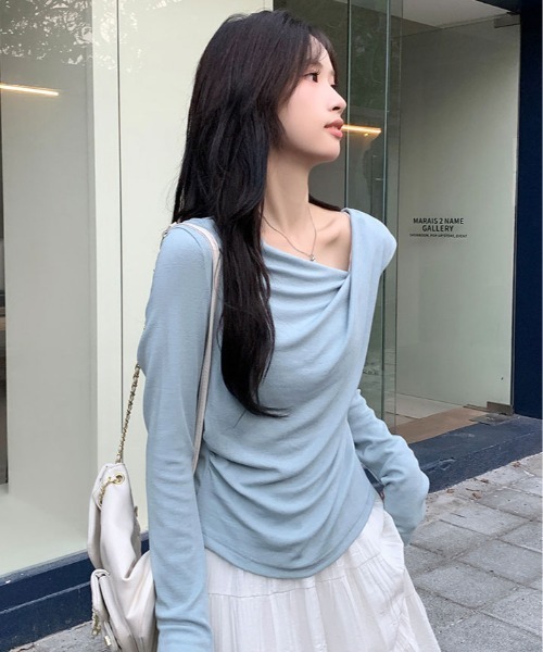 kirakiraShop(キラキラショップ)の「ドレープ ギャザー カットソー(Tシャツ/カットソー・レディース・ブラック/ブルー/オフホワイト/ピンク・FREE)」の9枚目の写真